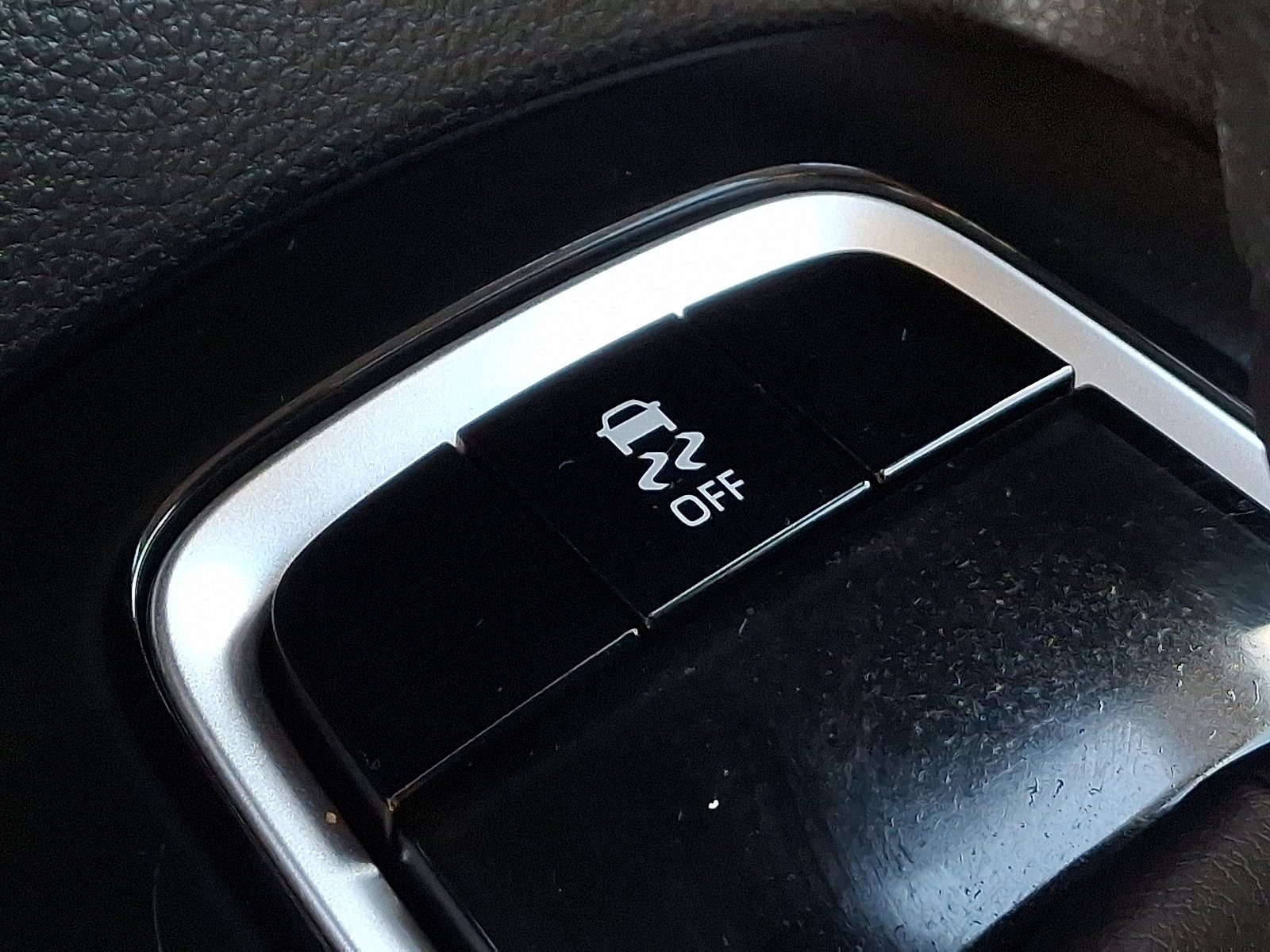 Used 2020 Toyota Corolla LE image 23