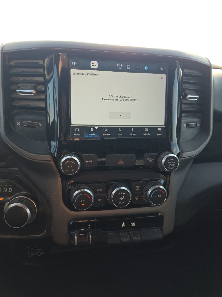 Used 2024 RAM 2500 Tradesman w/ Chrome Appearance Group image 41