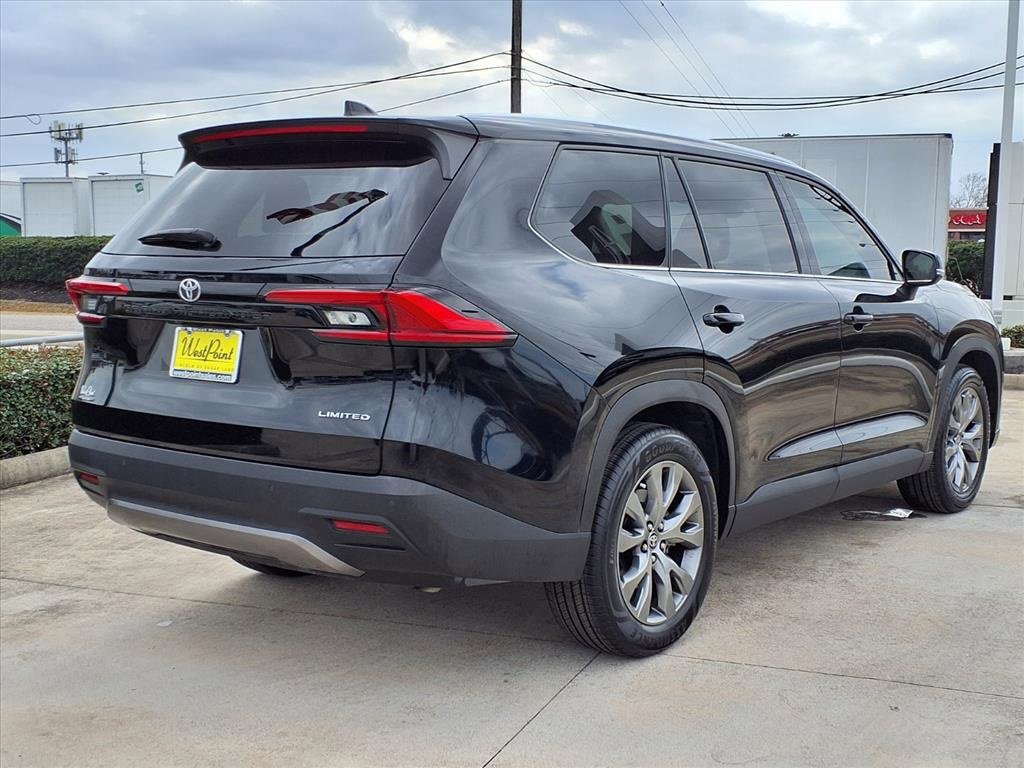 Used 2024 Toyota Grand Highlander Limited image 2