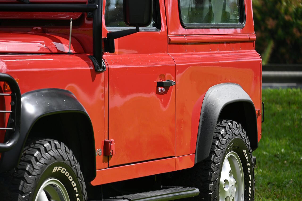 Used 1997 Land Rover Defender 90 AWD/4WD image 12