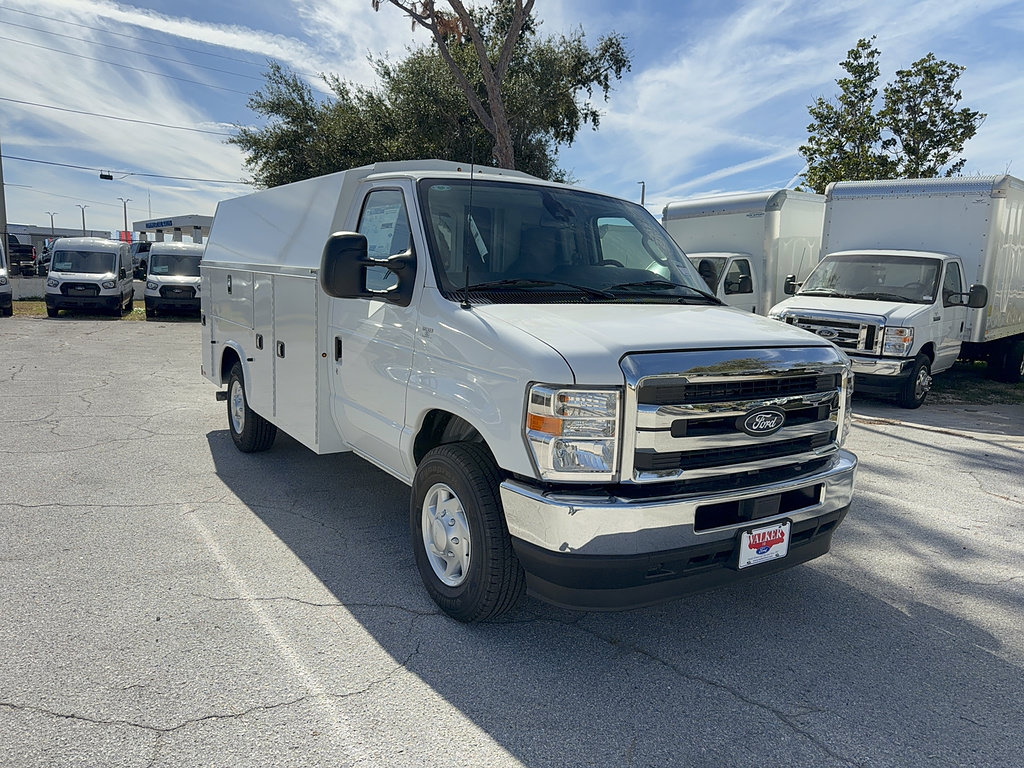 New 2026 Ford E-350 and Econoline 350 Super Duty w/ Power Equipment Group RWD image 4