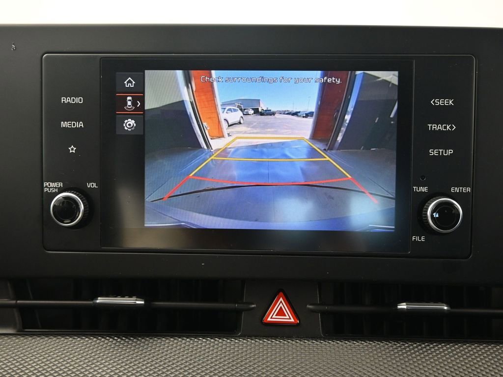 Used 2024 Kia Sportage LX image 31