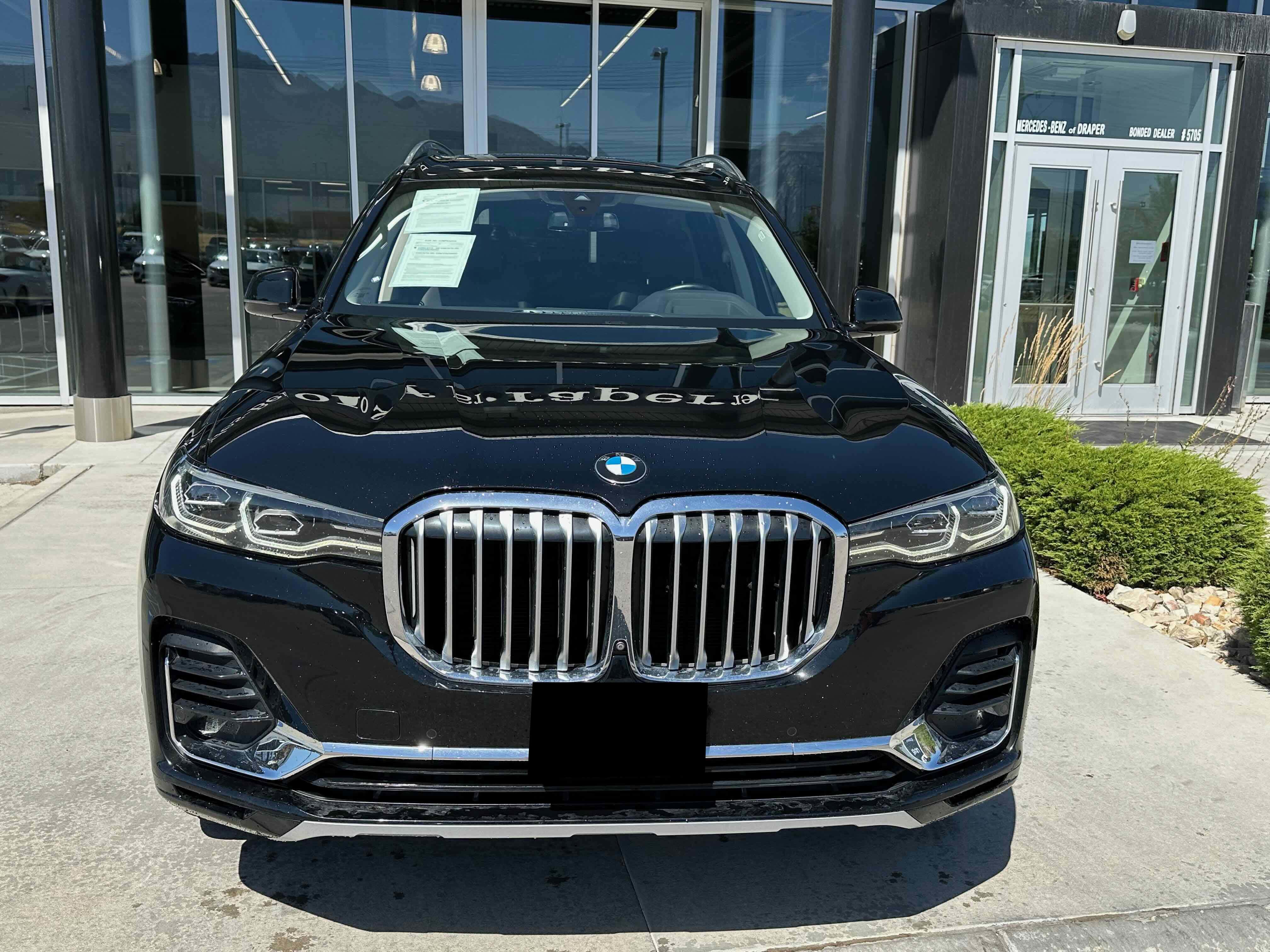 Used 2020 BMW X7 xDrive40i w/ Premium Package image 2