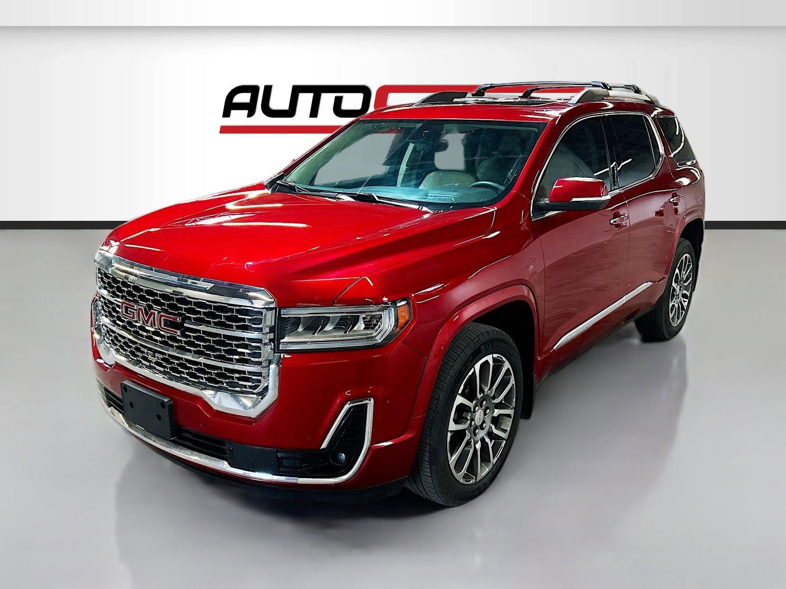 Used 2023 GMC Acadia Denali w/ Denali Technology Package AWD/4WD image 3
