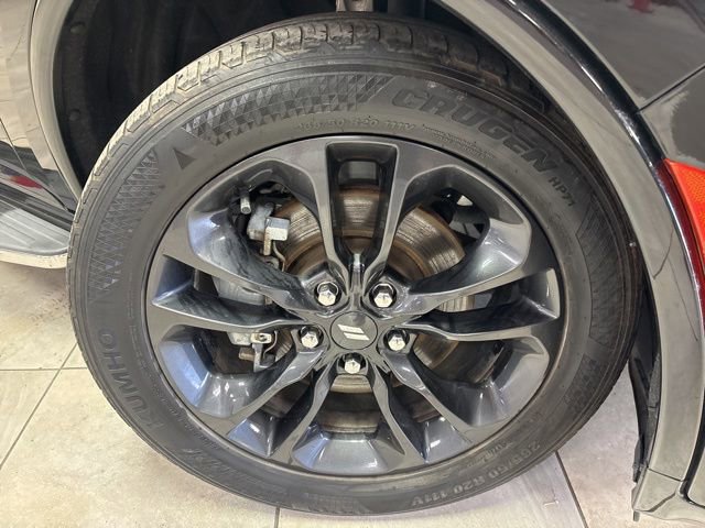 Used 2021 Dodge Durango R/T w/ Technology Group RWD image 4