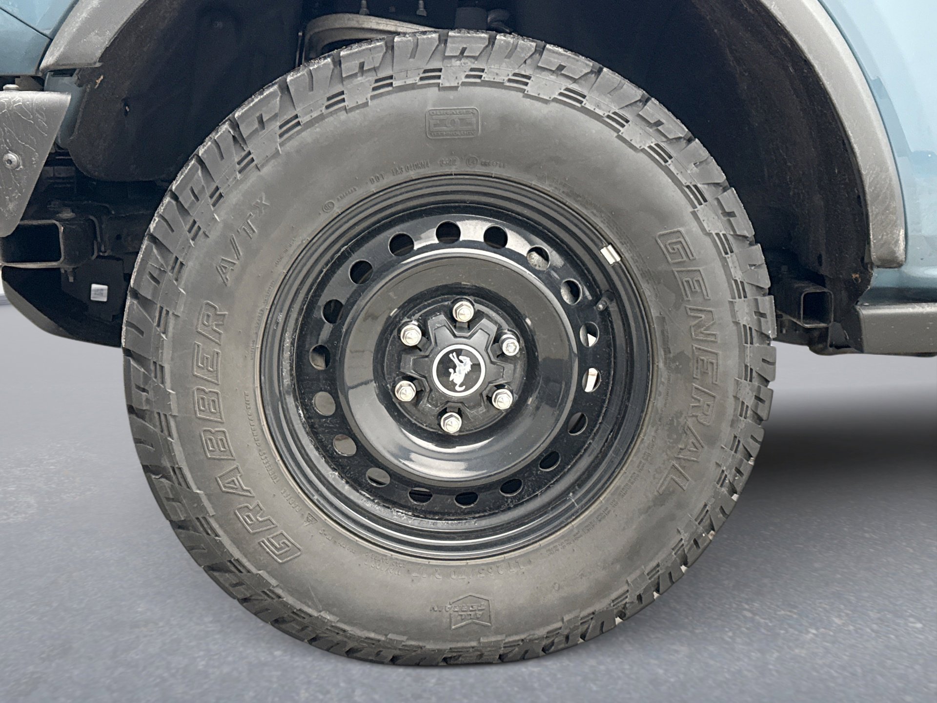 Used 2022 Ford Bronco Black Diamond image 12