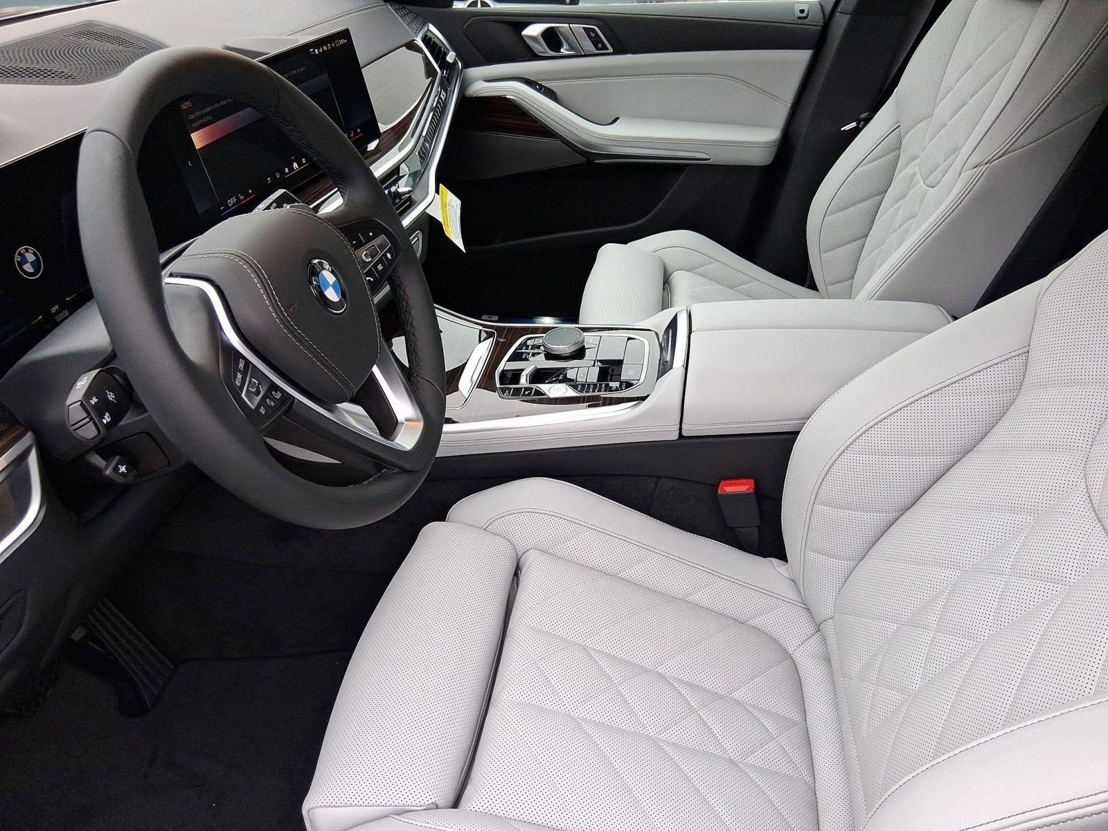 Used 2026 BMW X5 xDrive40i w/ Premium Package AWD/4WD image 5