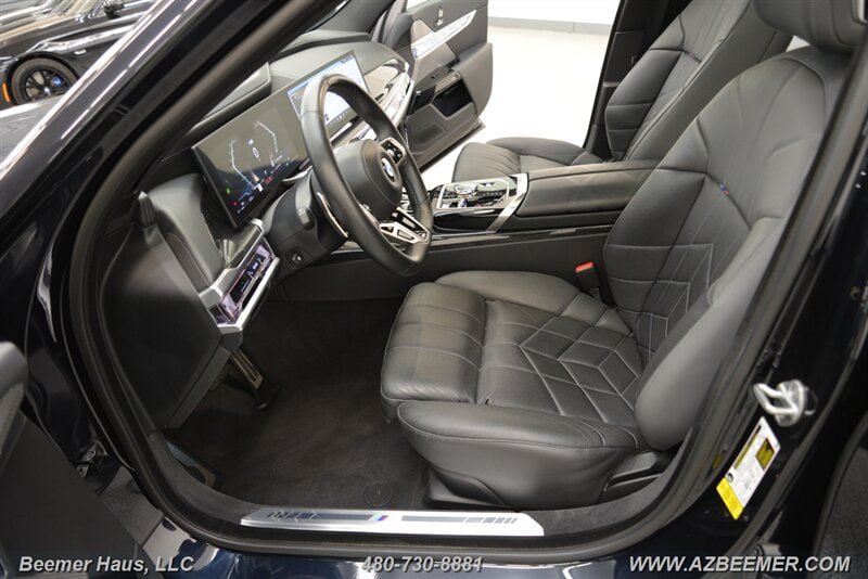 Used 2023 BMW 740i RWD image 17