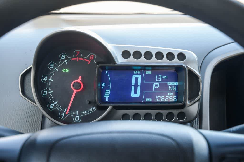Used 2016 Chevrolet Sonic LT FWD image 25
