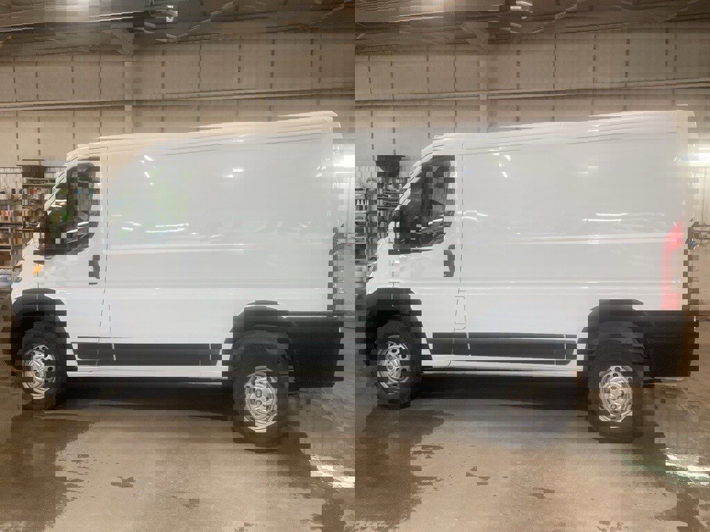 New 2025 RAM ProMaster 1500 w/ Convenience Group image 3