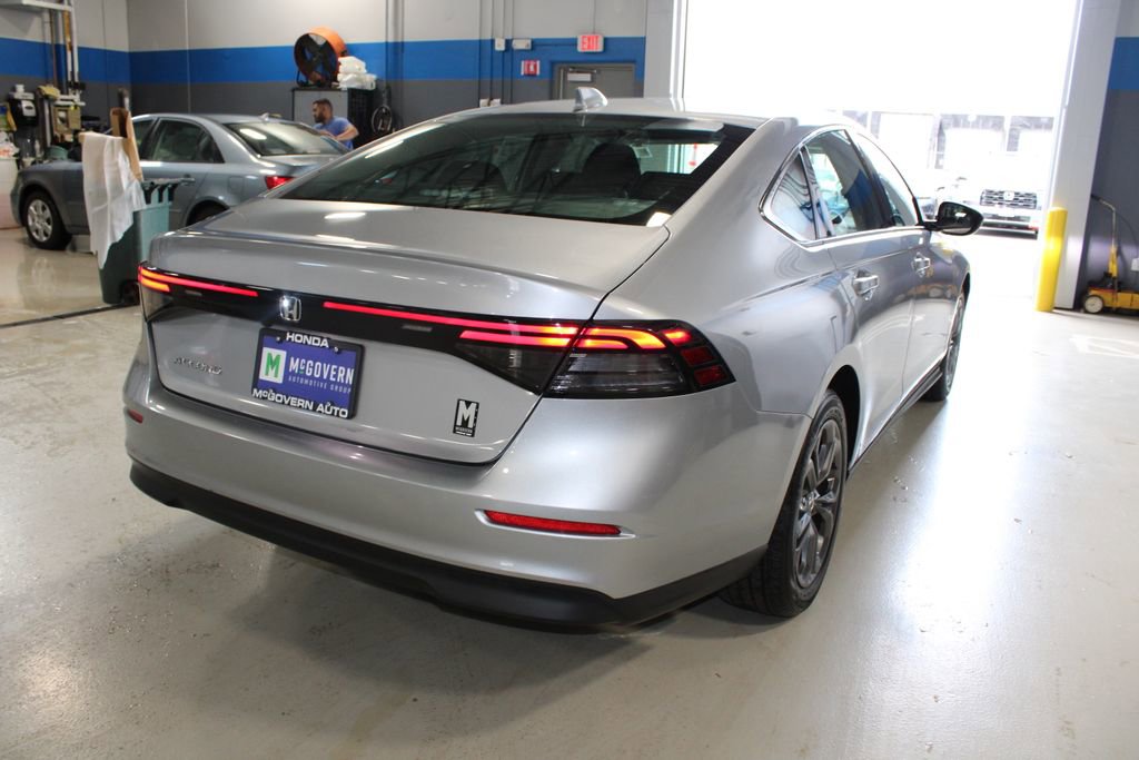 Used 2023 Honda Accord EX image 40