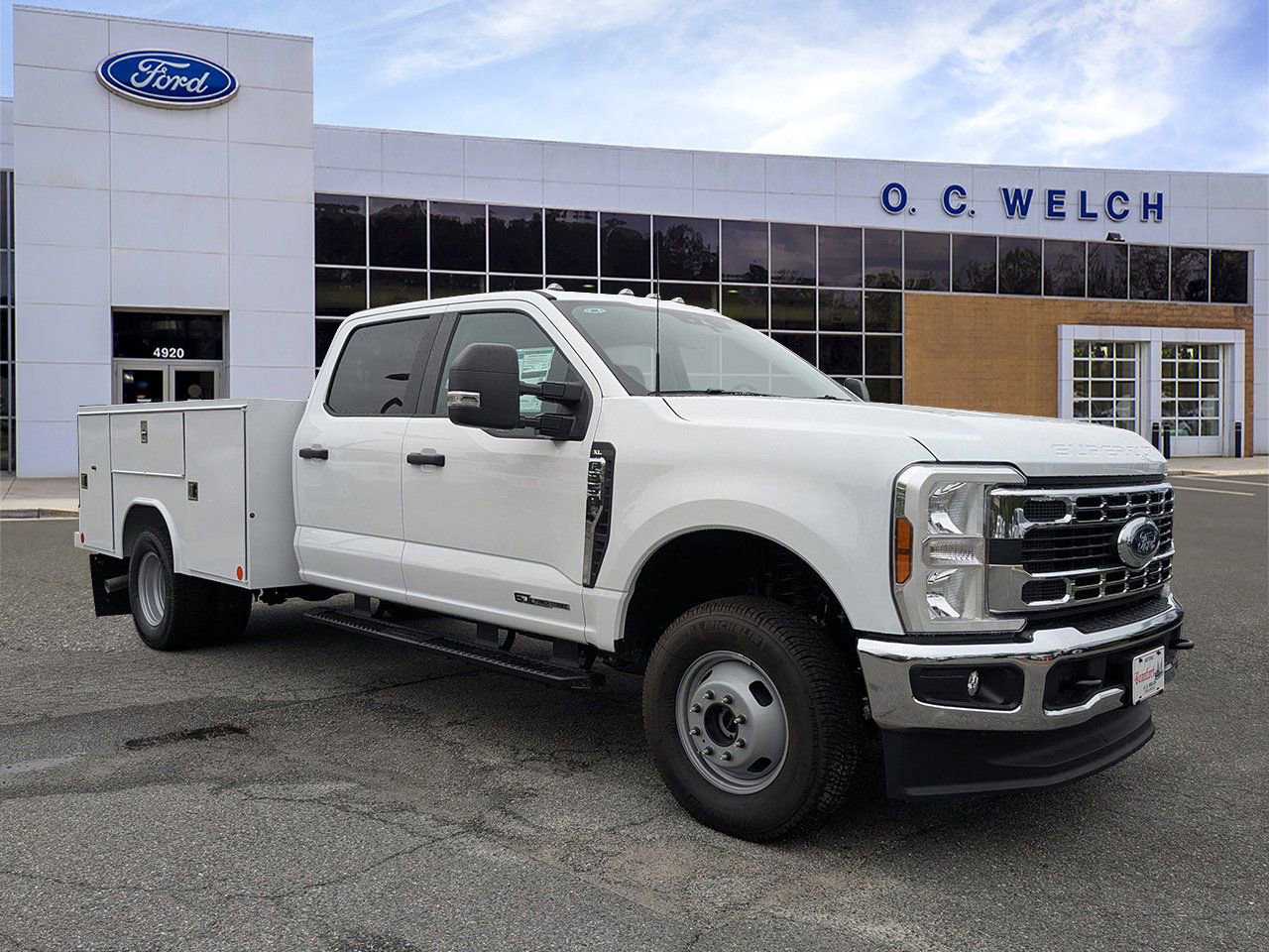 New 2026 Ford F350 XL w/ XL Chrome Package
