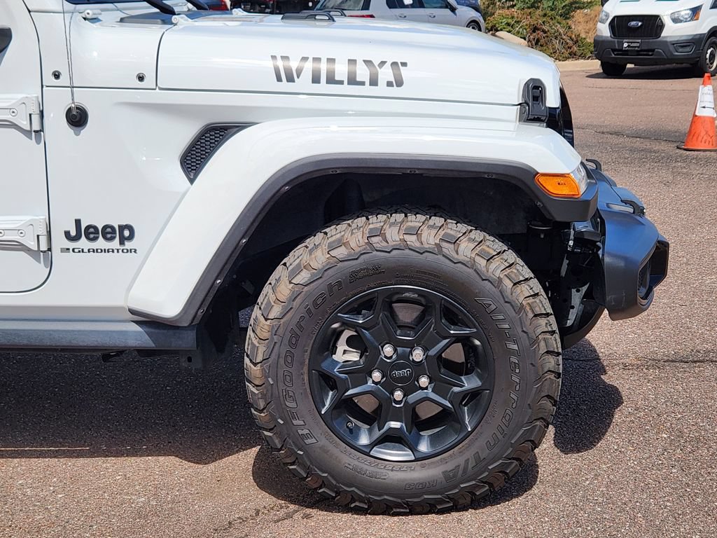 Used 2023 Jeep Gladiator Sport AWD/4WD image 29