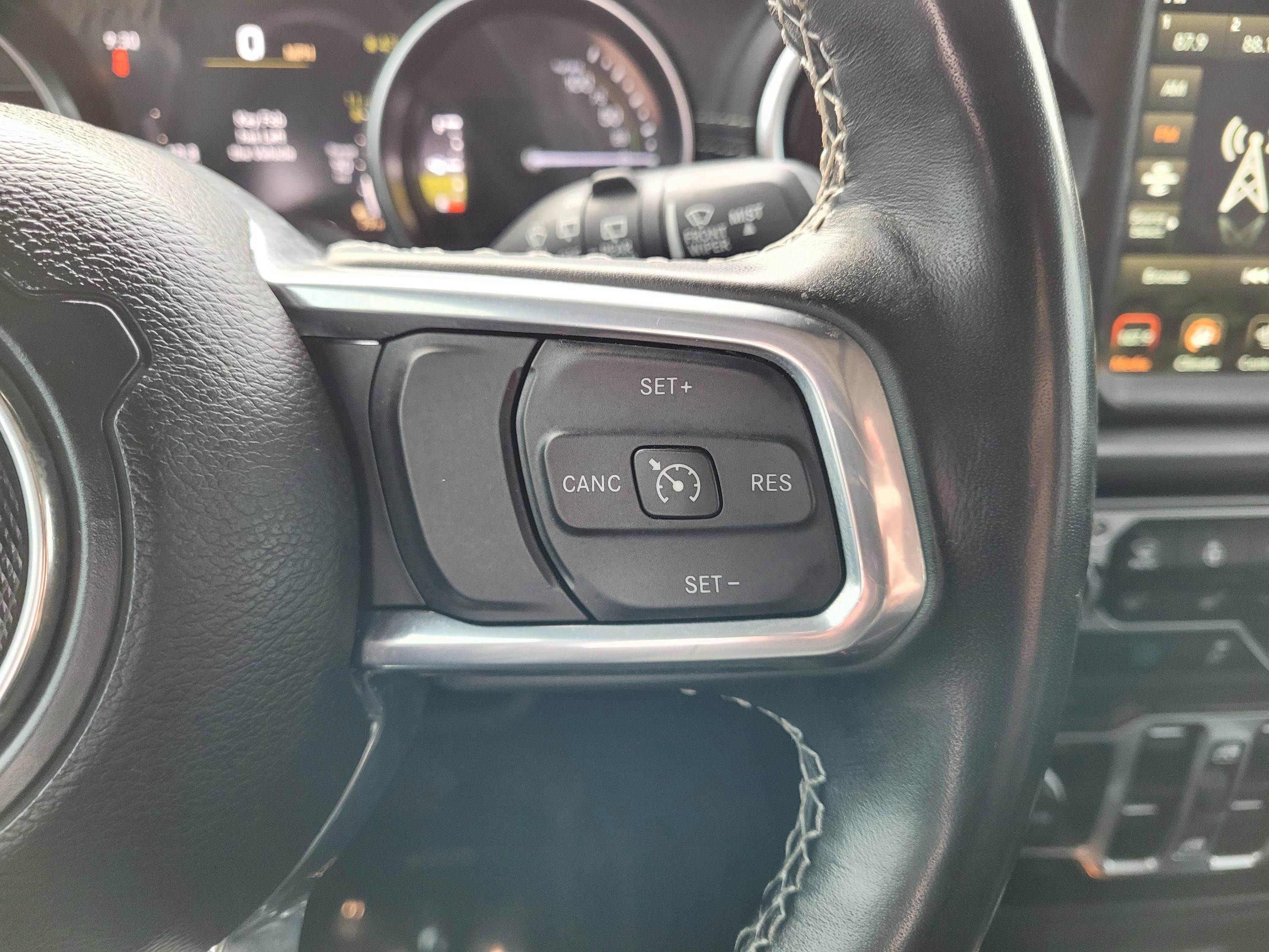 Used 2021 Jeep Wrangler Unlimited Sahara w/ Cold Weather Group image 13