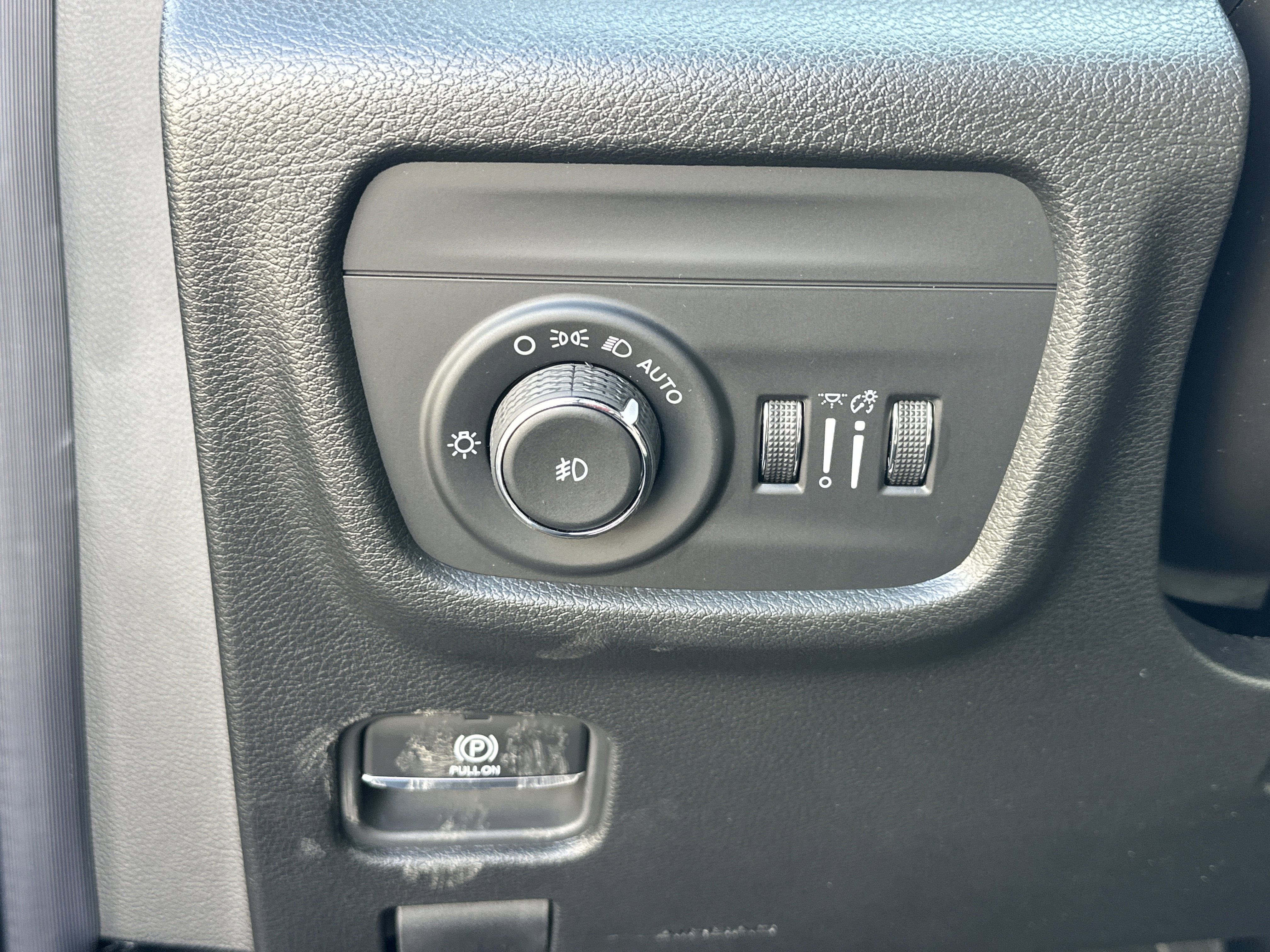 New 2026 Jeep Grand Cherokee Limited image 12