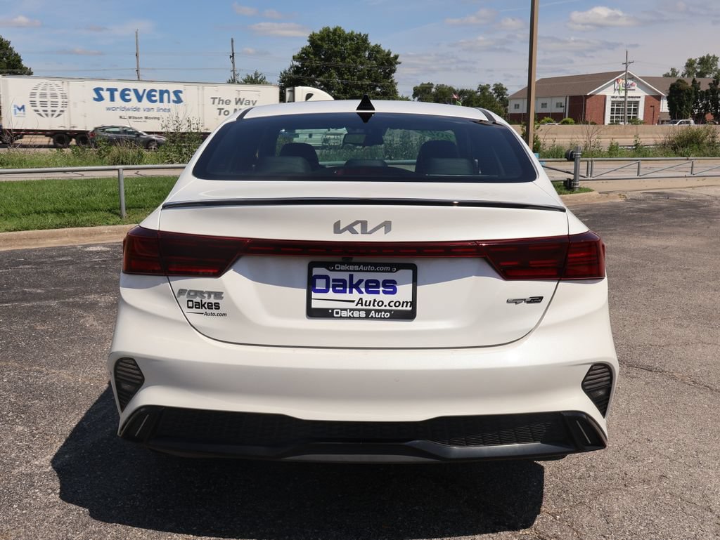 Certified 2024 Kia Forte GT-Line FWD image 6