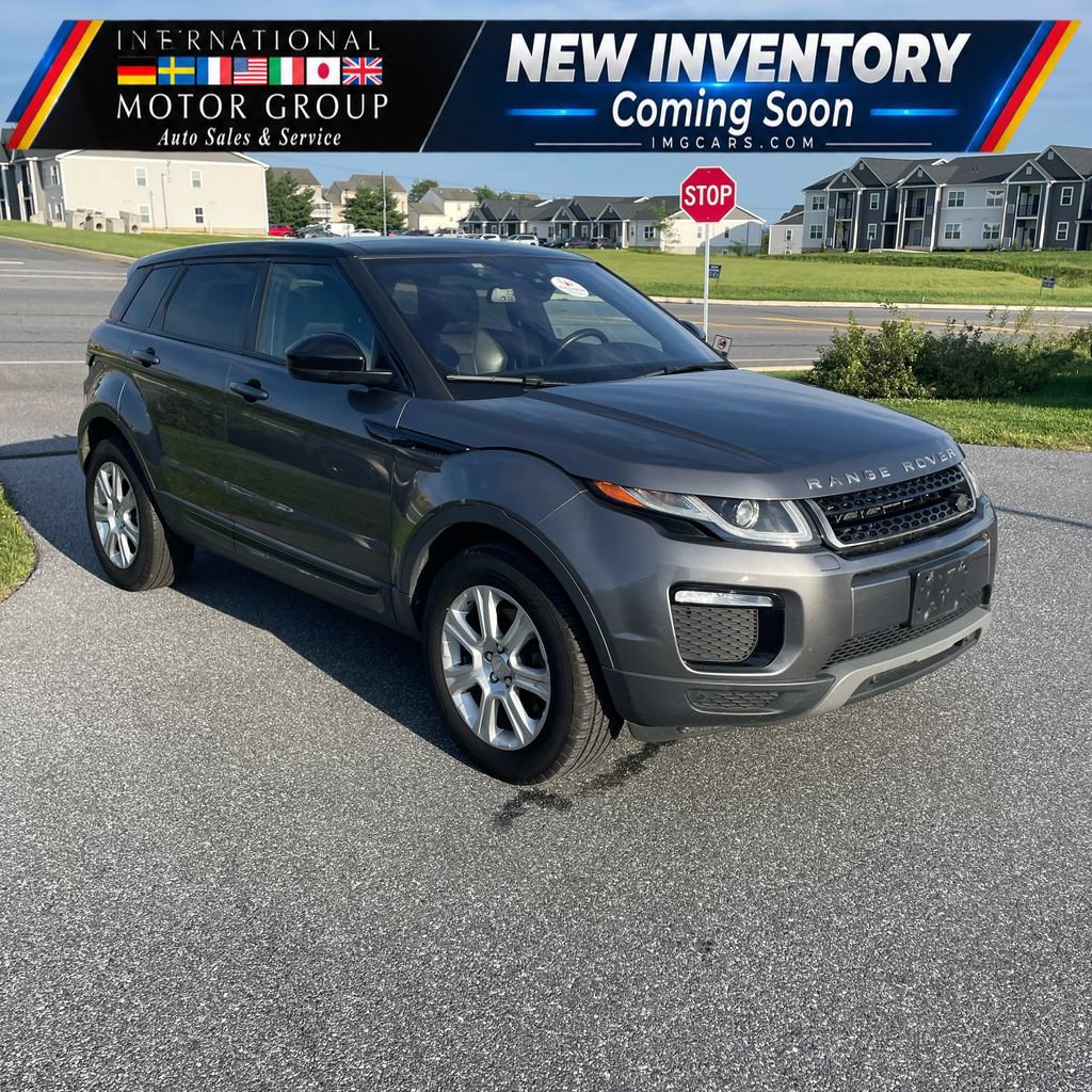 Used 2018 Land Rover Range Rover Evoque SE Premium AWD/4WD image 1