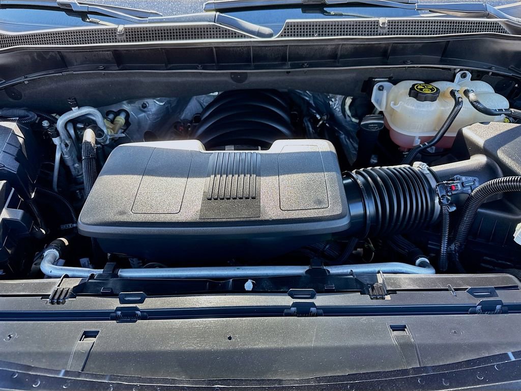 Used 2023 Chevrolet Tahoe LT image 31