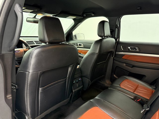 Used 2019 Ford Explorer XLT w/ Equipment Group 202A image 31