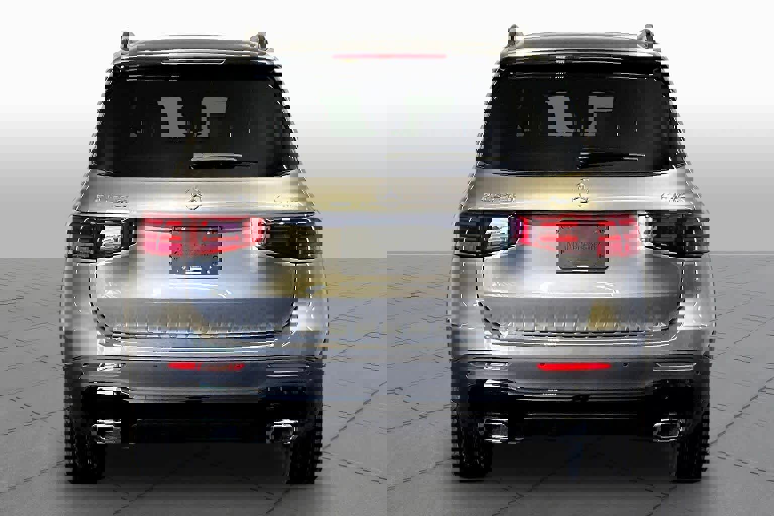 New 2026 Mercedes-Benz GLB 250 4MATIC image 4