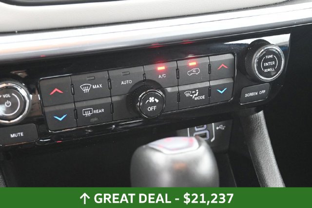 Used 2025 Jeep Compass Limited AWD/4WD image 26