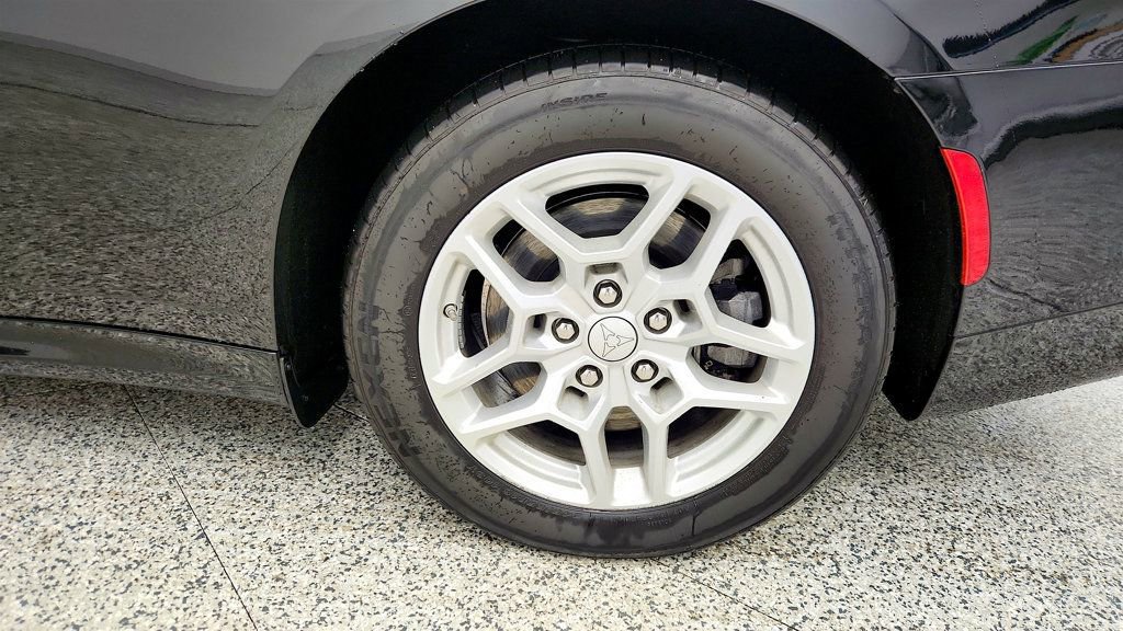 Used 2025 Dodge Charger R/T w/ Quick Order Package 25M R/T image 9