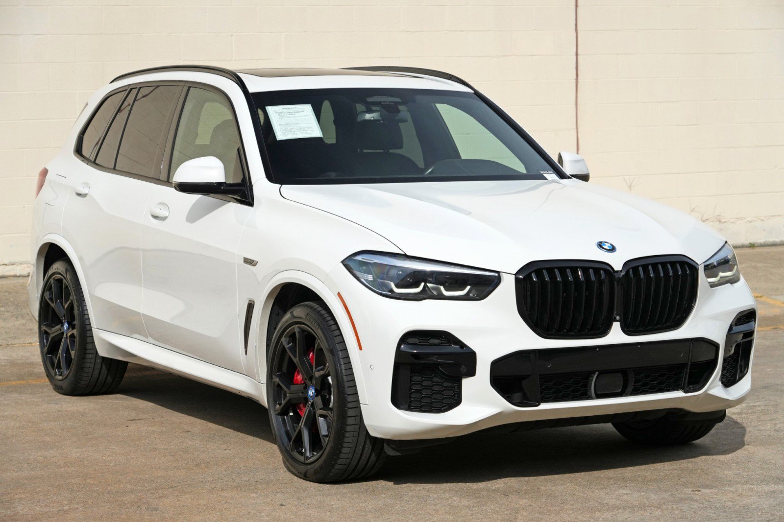 Used 2022 BMW X5 xDrive45e w/ M Sport Package AWD/4WD image 60