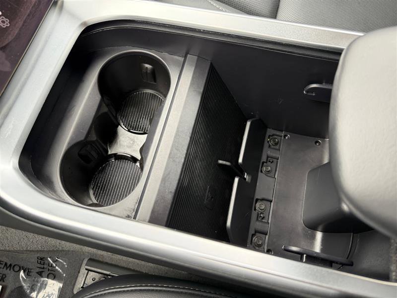 Used 2023 Lucid Air Pure image 32