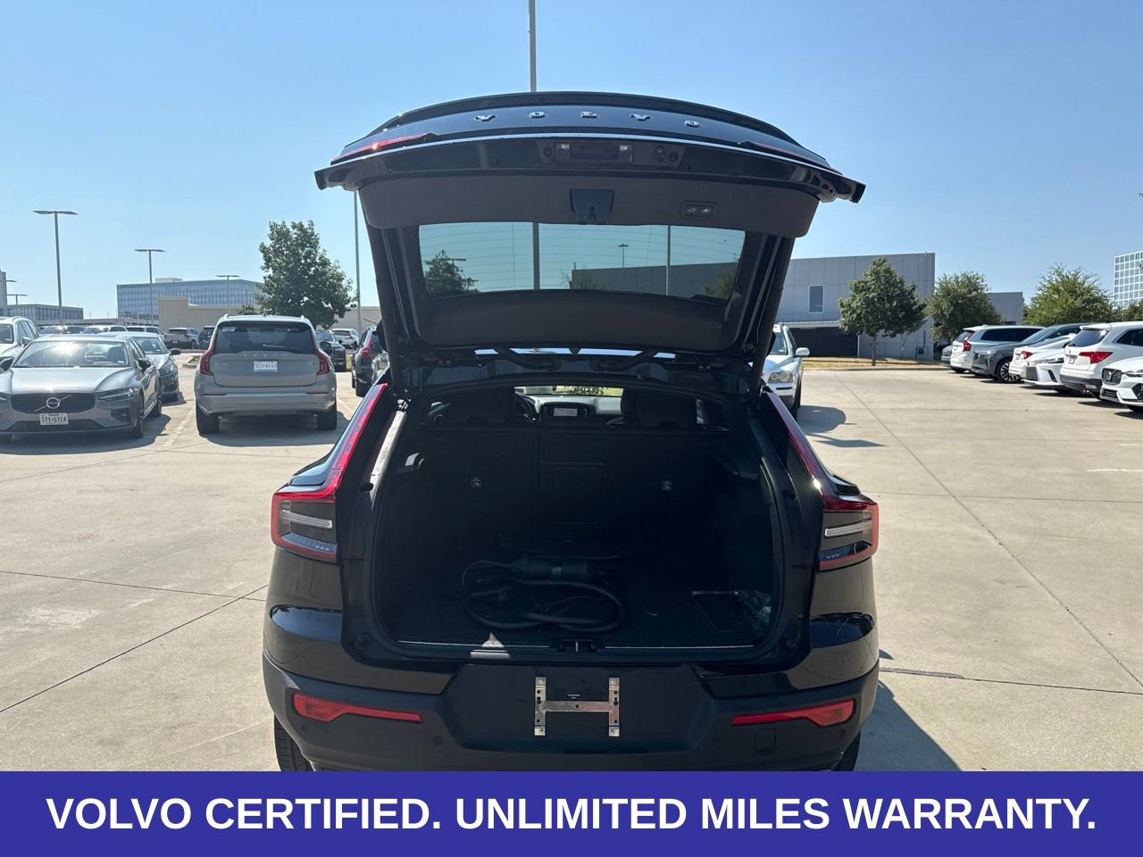 Certified 2023 Volvo C40 Recharge Core AWD/4WD image 9