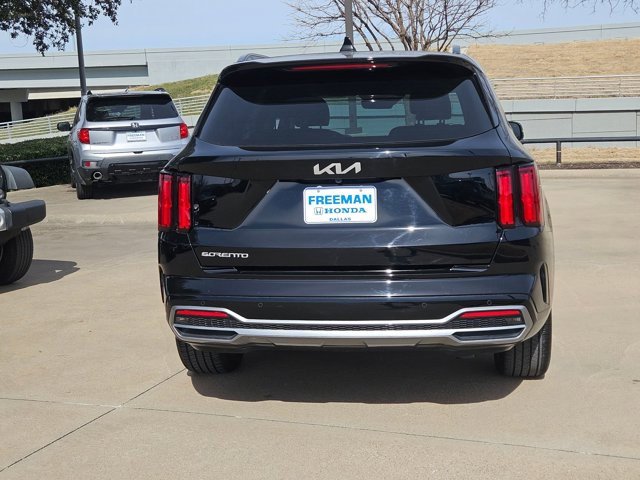 Used 2023 Kia Sorento SX image 6