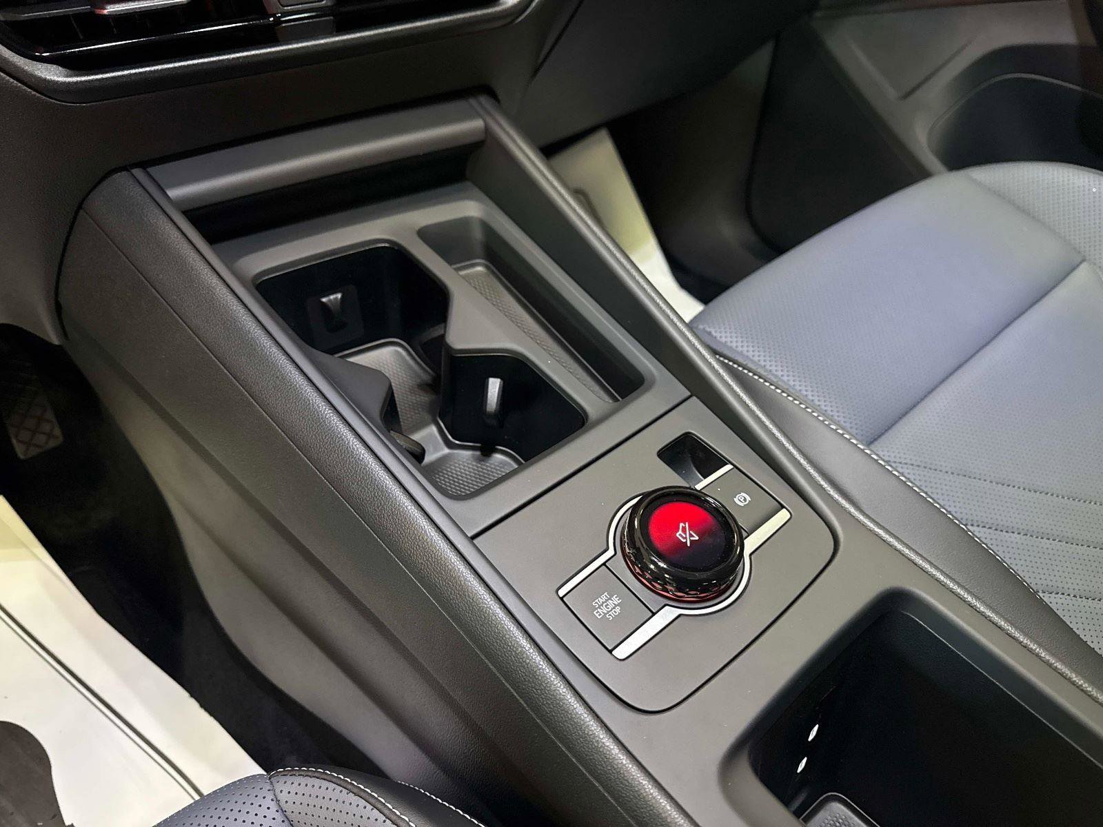 New 2026 Volkswagen Tiguan SE image 26