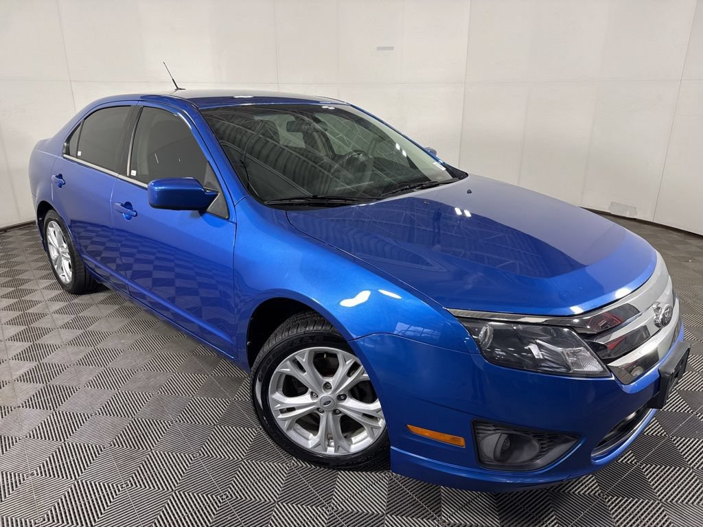 Used 2012 Ford Fusion SE FWD image 2