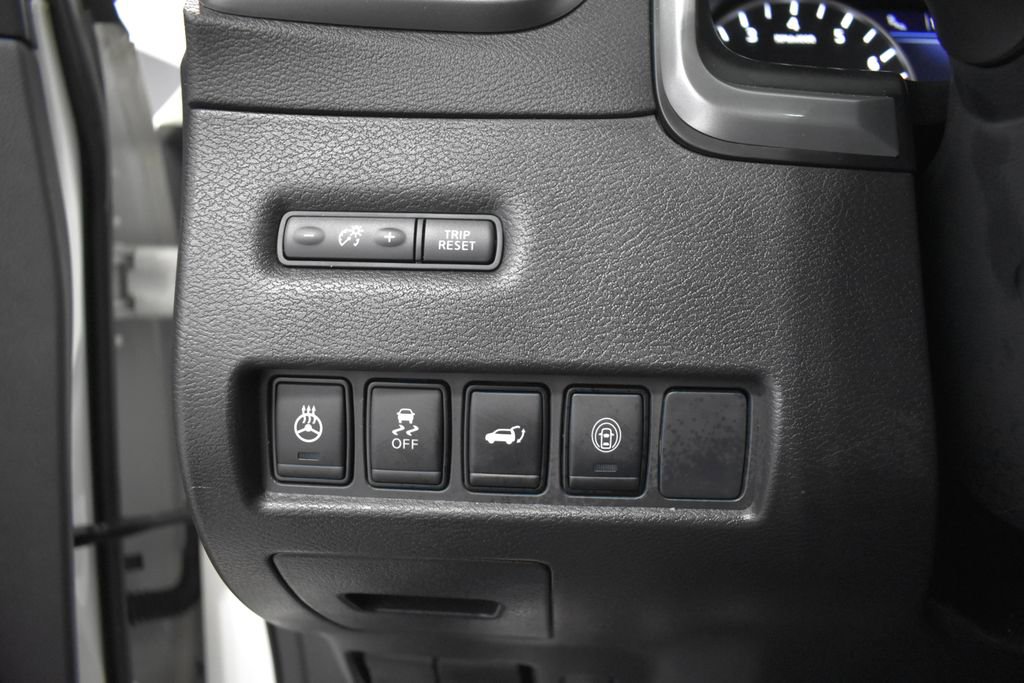 Certified 2023 Nissan Murano Platinum w/ Cargo Package AWD/4WD image 19