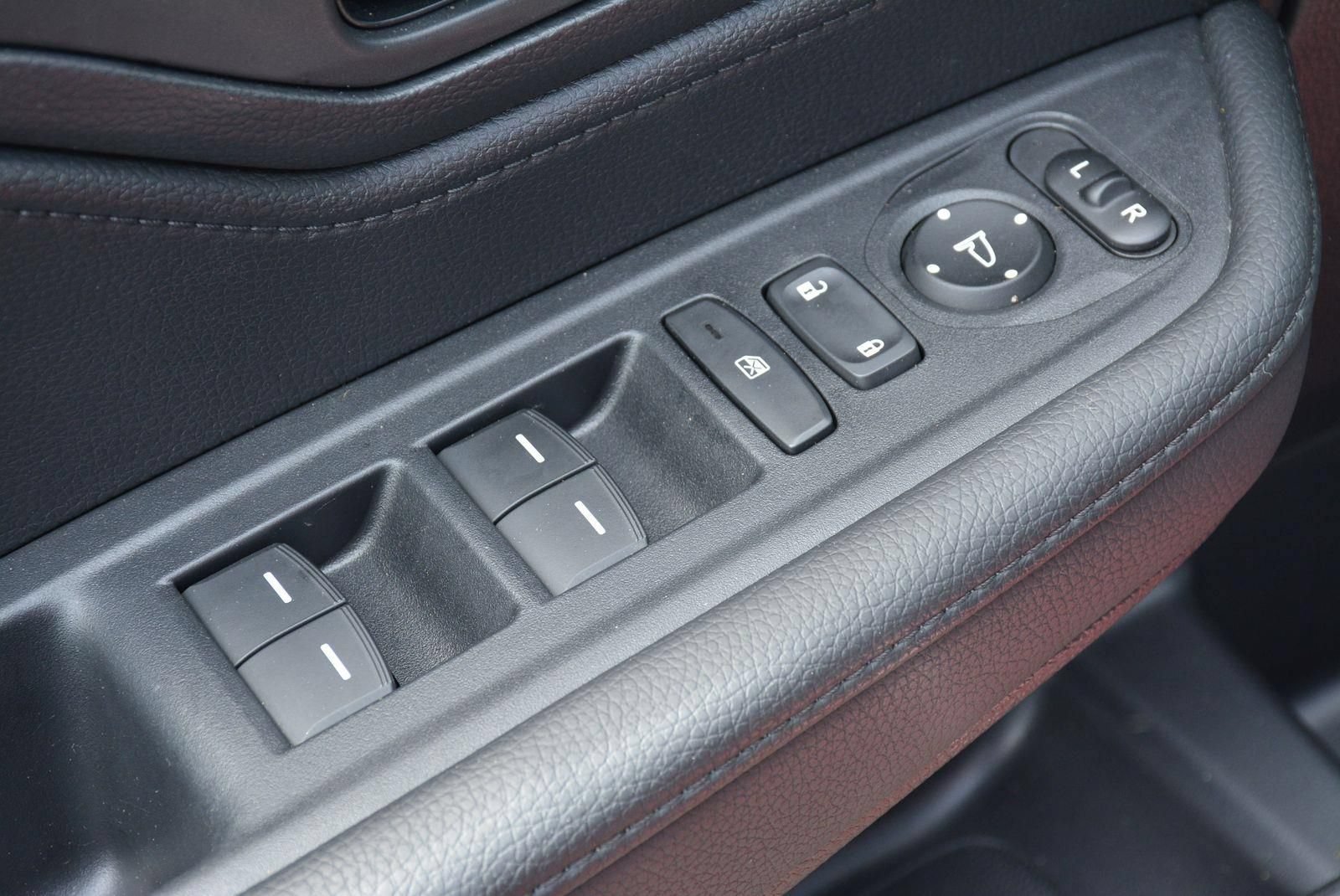 Used 2025 Honda Odyssey Sport-L image 12