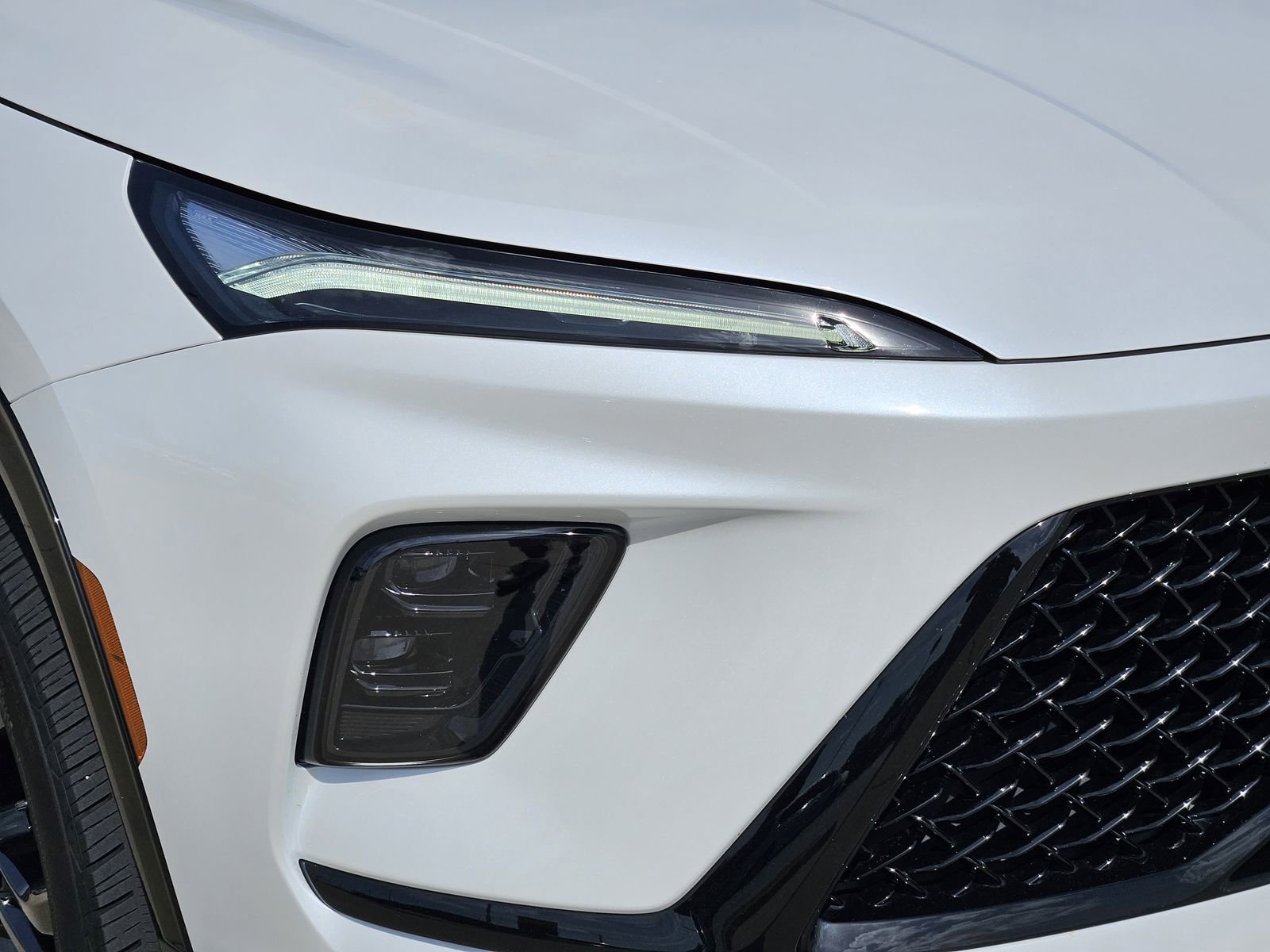 Used 2025 Buick Enclave Sport Touring w/ Power Package image 9