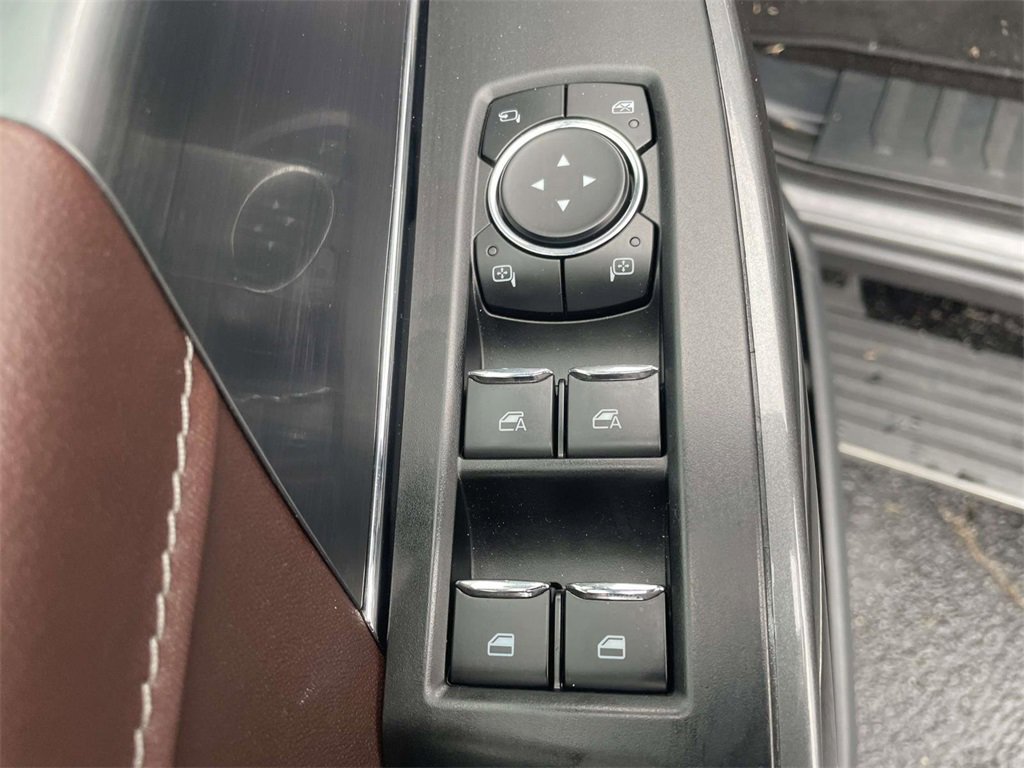 Used 2023 Ford F150 Lariat w/ Equipment Group 502A High image 16