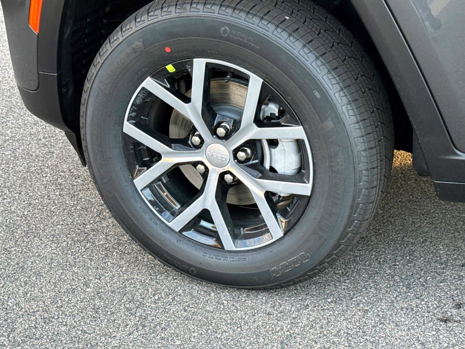 New 2025 Jeep Grand Cherokee Limited image 5