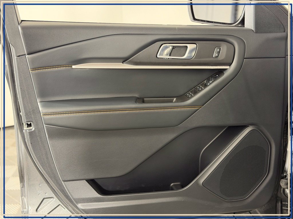 Used 2026 Ford Explorer Tremor AWD/4WD image 39