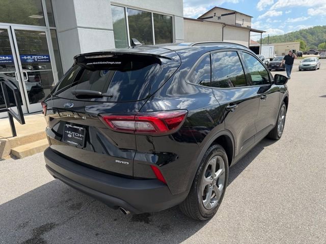 Used 2025 Ford Escape ST-Line Select image 3