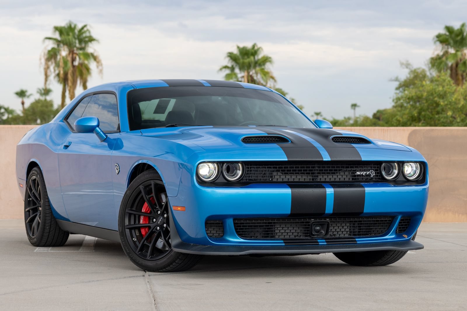 Used 2023 Dodge Challenger SRT Hellcat RWD image 4