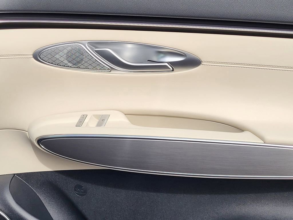 New 2026 Genesis GV70 2.5T Select AWD/4WD image 14