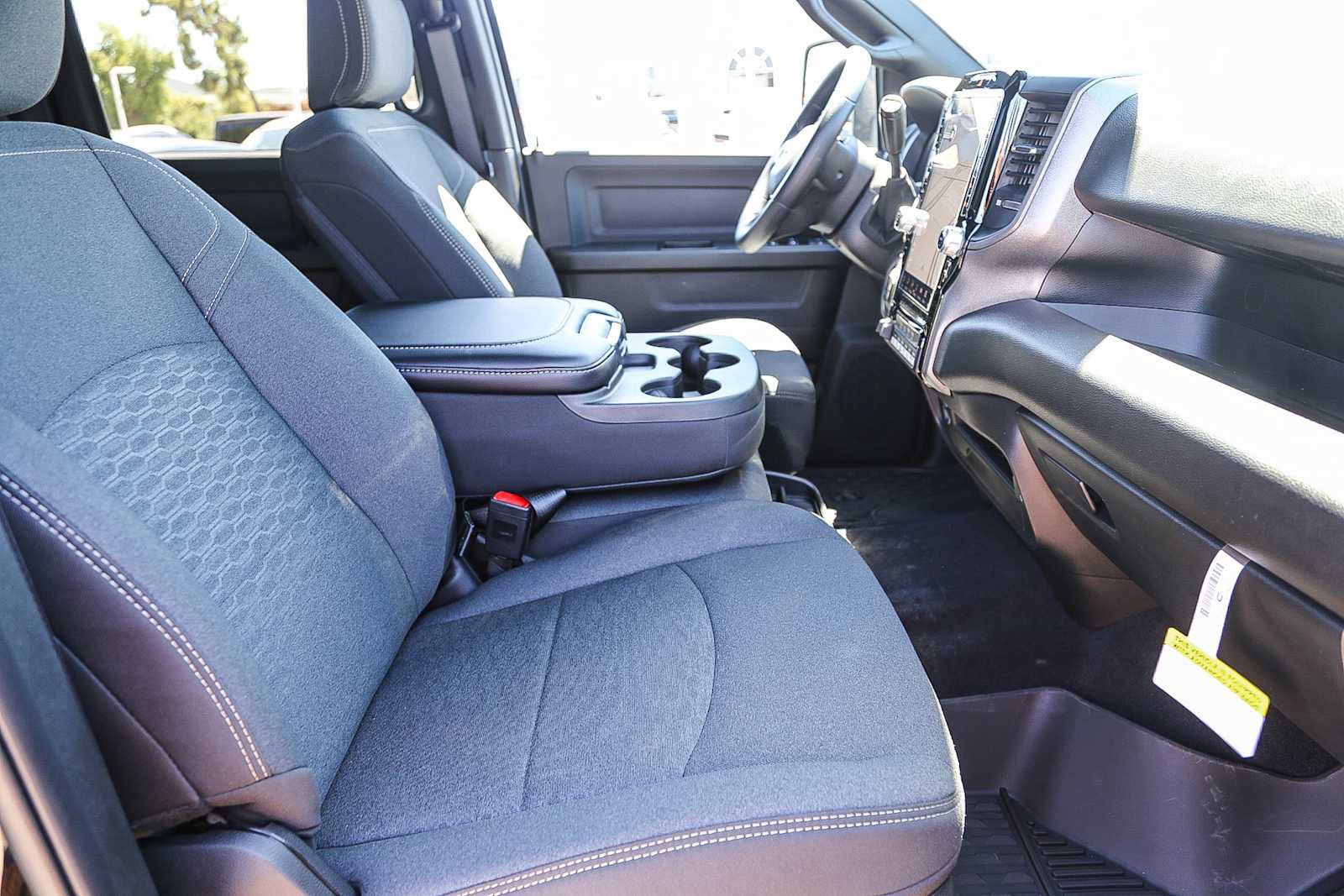 New 2025 RAM 2500 Tradesman image 16