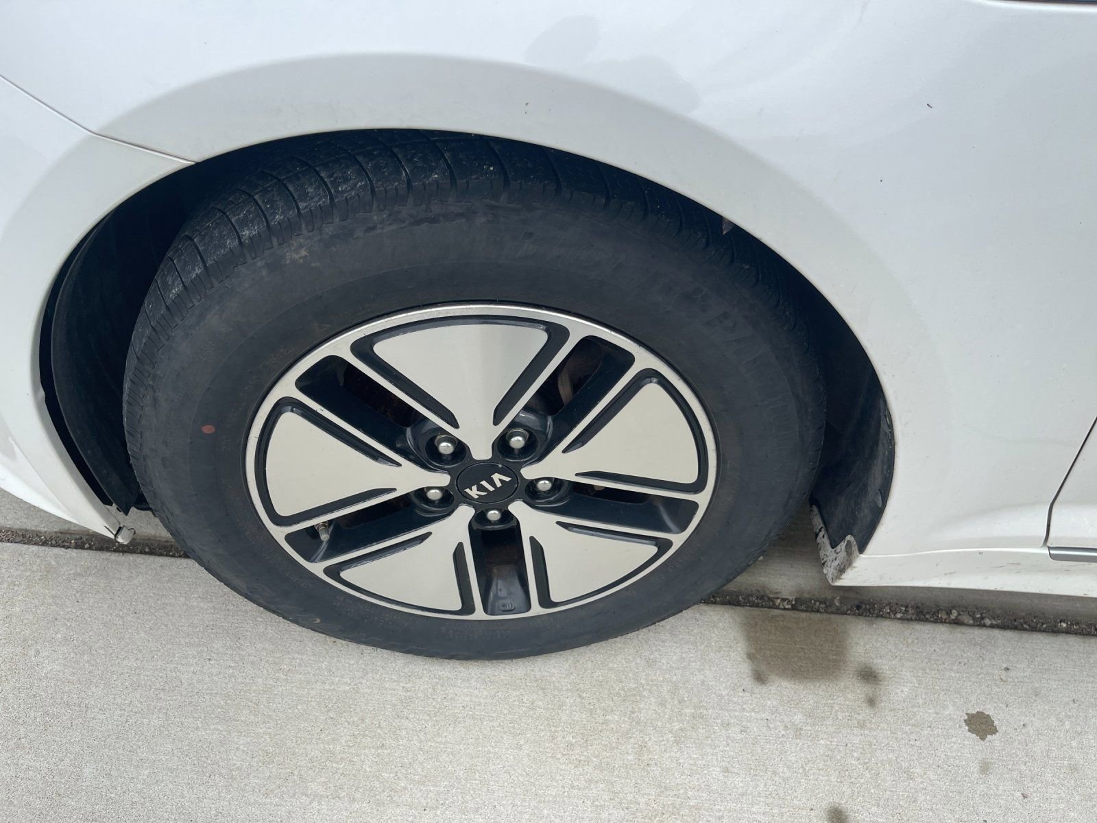 Used 2012 Kia Optima Hybrid w/ Hybrid Convenience Pkg FWD image 8