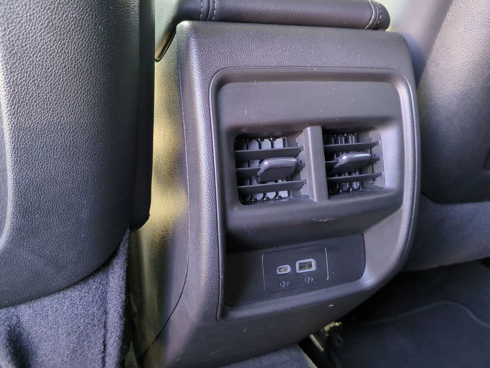 Certified 2023 Cadillac XT4 Premium Luxury image 21