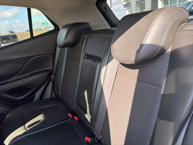 Used 2018 Buick Encore Preferred image 17