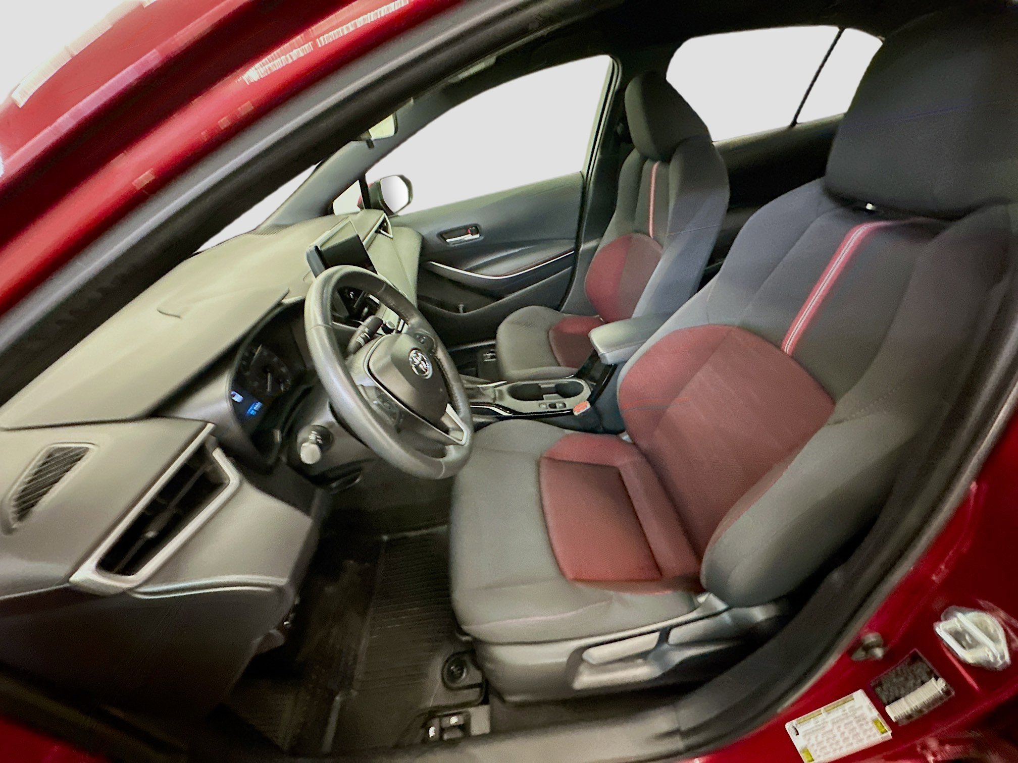 Used 2024 Toyota Corolla SE image 13