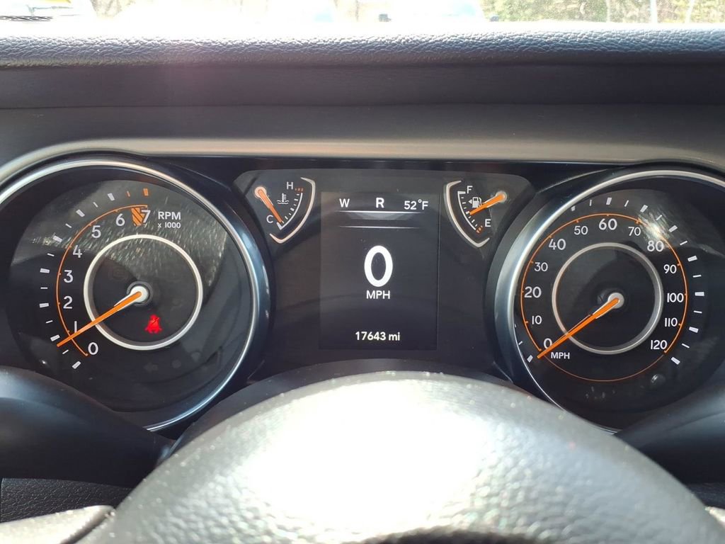 Used 2021 Jeep Wrangler Unlimited Sport AWD/4WD image 24