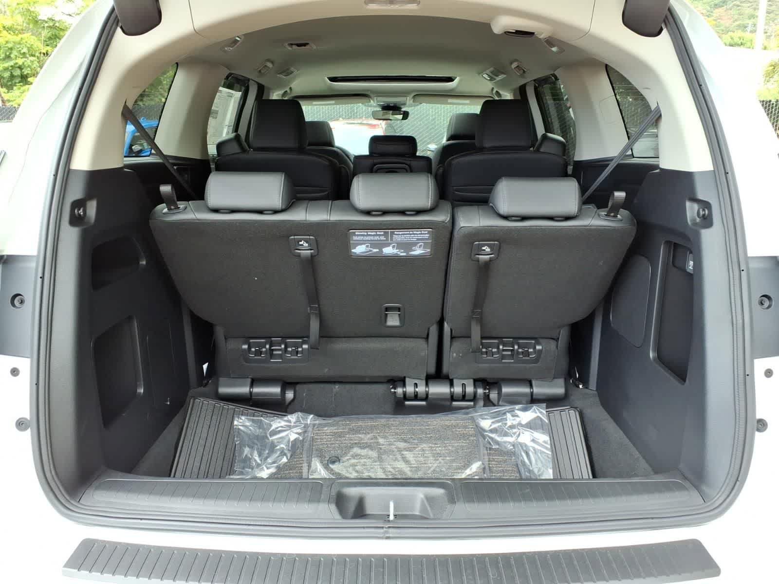 New 2026 Honda Odyssey EX-L image 6