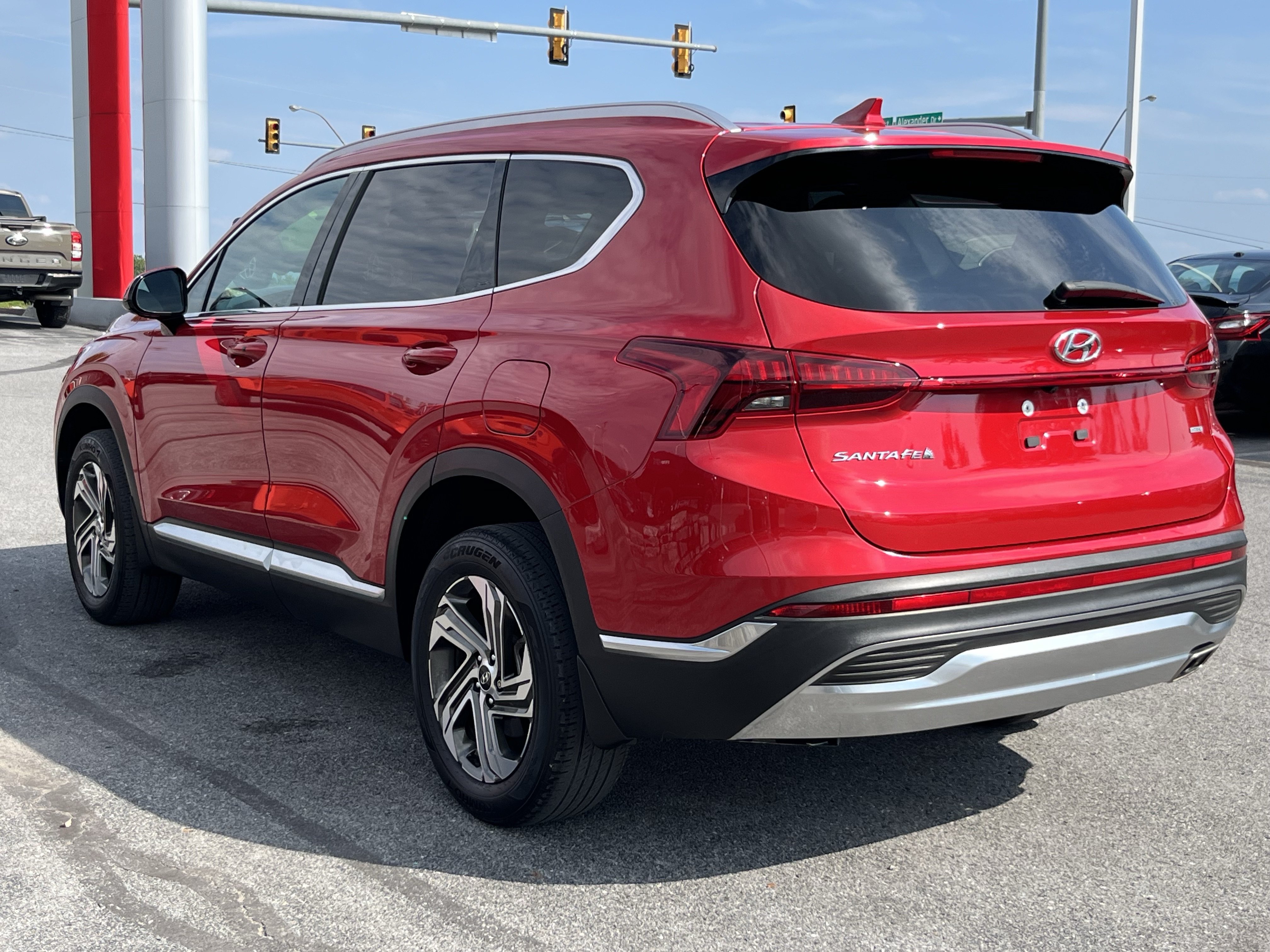Used 2022 Hyundai Santa Fe SEL AWD/4WD image 8