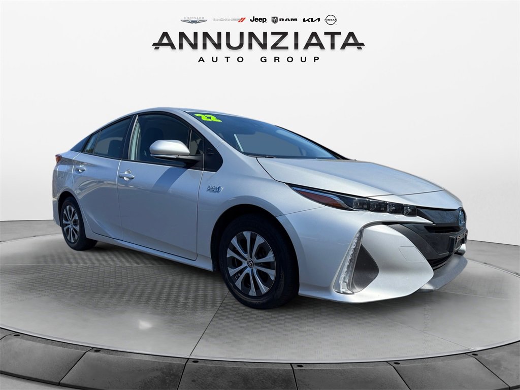 Used 2022 Toyota Prius Prime LE image 7